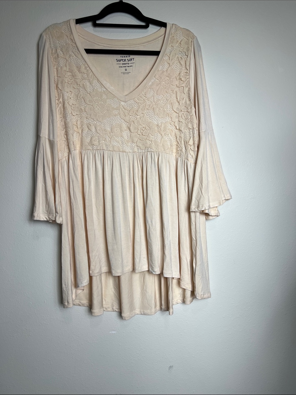torrid Cream Lace-Yoke Babydoll V-Neck Tunic
